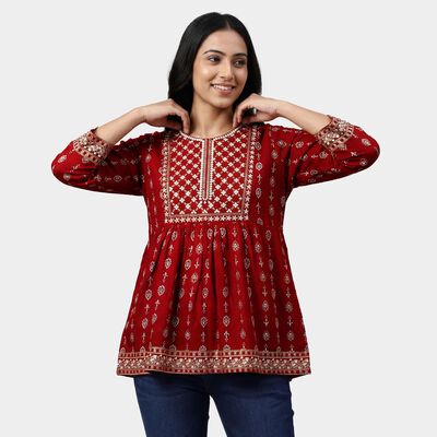 Women's Maroon Round Neck Printed Kurti